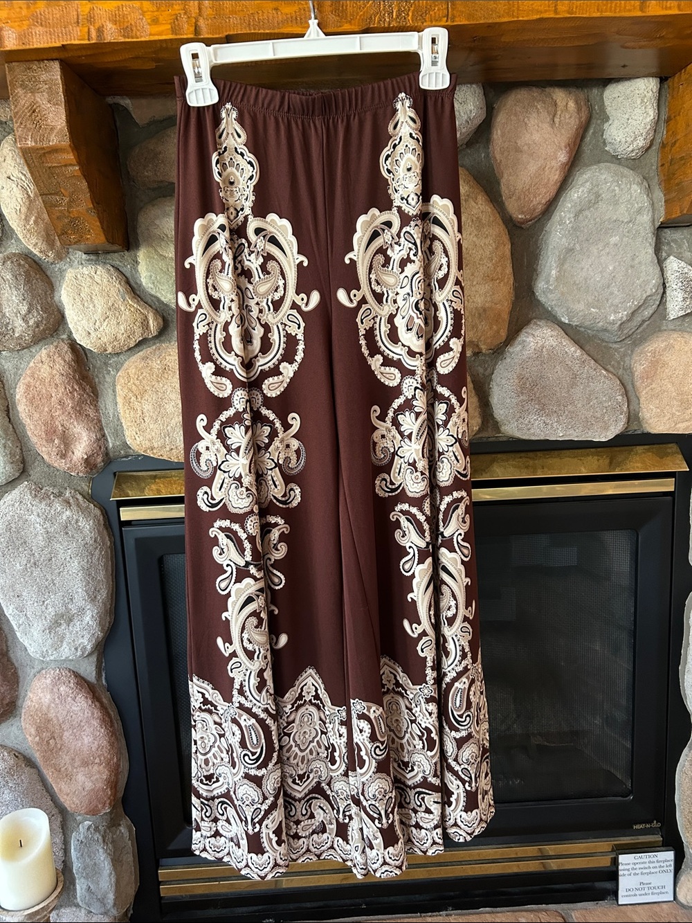 Vince Camuto Pull-On Brown and Cream Paisley Print Wide Leg Pants, Size XS
